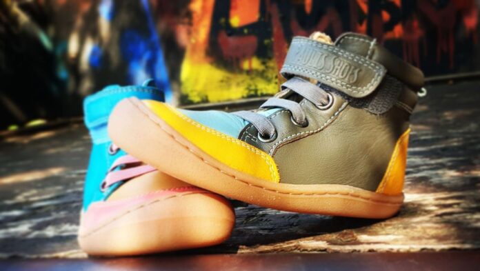 Paulis Shoes: Nachhaltig und fair produzierte Barfußschuhe für Kinder