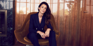 This is HER kleidet die moderne Businessfrau ein Businessmode Frauen