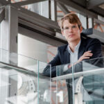 Wettbewerber genau beobachten und die eigenen Stärken kennen Payhawk Spesen digital und in Echtzeit managen GoBD-konform