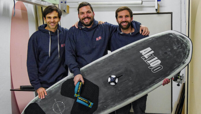 ALALJOJO DIY Kits und Workshops zum Craften von Windsurfboards