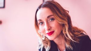 Über den Dingen stehen