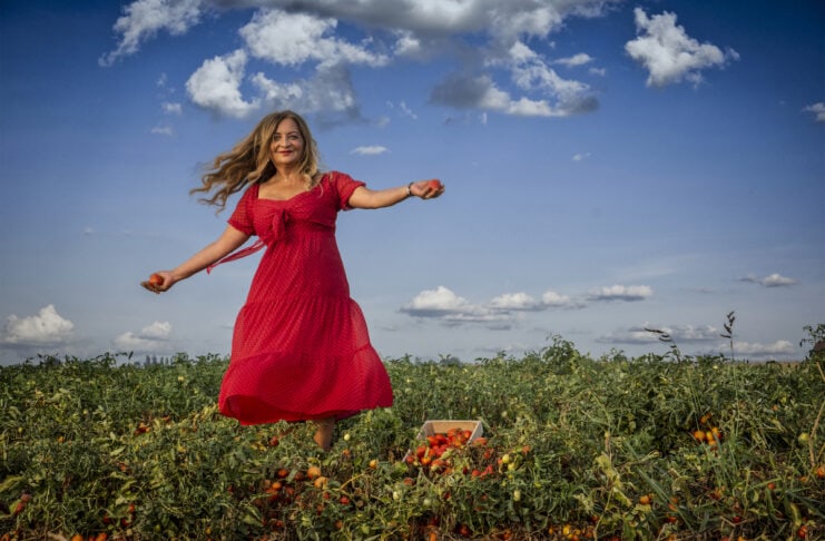 Hermina Deiana: Salsa Paradiso Tomatensaucen aus frisch geernteten Roma-Tomaten