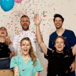 Arbeite nur mit Menschen, die dir Energie geben mjuks smarte bequeme Praxiskleidung