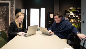 Schere nur Menschen um Dich, mit denen Du menschlich connectest