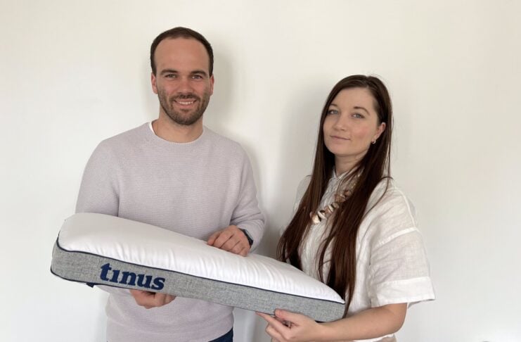 Tinus One innovatives Klangkissen mit Schlaftracking Tinnitus