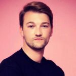 Eine Idee bleibt nur eine Idee, wenn man nur darüber nachdenkt, ohne endlich loszulegen SHYNE