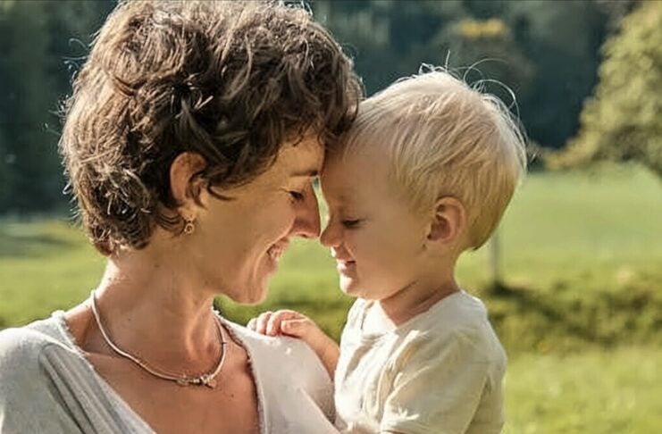 Mata Origin praktische Kleidung für Babys für ein windelfrei Leben