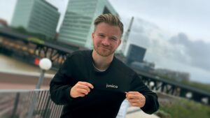 Challenged in regelmäßigen Abständen alles