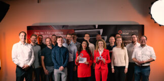 SPAREPARTSNOW team bild