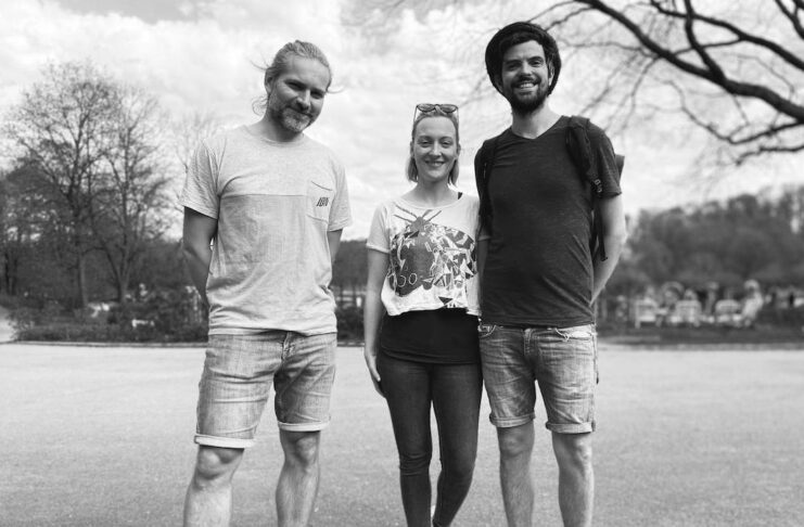 AIM: Schutz der natürlichen Grundlage- Erhalt der Biodiversität team foto in schwarz weiss