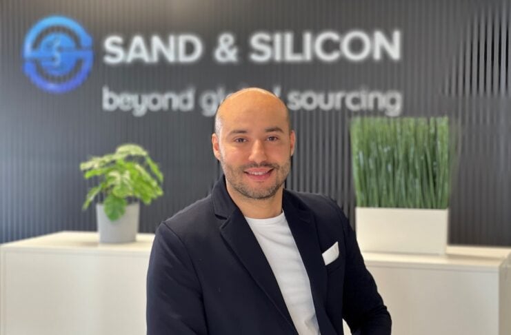SAND & SILICON