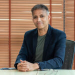 Der Zeitpunkt der Idee ist genauso wichtig, wie ihre Relevanz Un Upcycling Mode aus besonders hochwertigen Denim-Stoffen