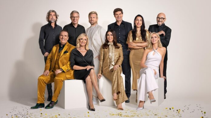 Löwen Bild:V.l.: Nils Glagau, Ralf Dümmel, Frank Thelen, Dagmar Wöhrl, Tillman Schulz, Judith Williams, Carsten Maschmeyer, Tijen Onaran, Janna Ensthaler, Jochen Schweizer Foto: RTL / Boris Breuer