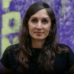 Jede Form der Diskriminierung beruht auf einem falschen Narrativ Gilda Sahebi Autorin und freie Journalistin mit den Schwerpunkten Antisemitismus und Rassismus, Frauenrechte, Naher Osten und Wissenschaft © Hannes Leitlein