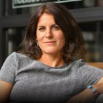 Wo Menschen sind, werden Fehler gemacht. Und Cybercrime lebt von Fehlern Jana RingwaldAutorin & Oberstaatsanwältin Zentralstelle zur Bekämpfung der Internetkriminalität (ZIT) der Generalstaatsanwaltschaft Frankfurt am Main