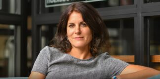 Jana RingwaldAutorin & Oberstaatsanwältin Zentralstelle zur Bekämpfung der Internetkriminalität (ZIT) der Generalstaatsanwaltschaft Frankfurt am Main
