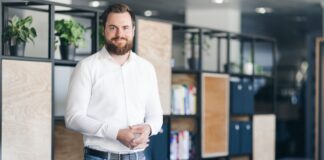 Flip Benedikt Brand (Nee Ilg), CEO, Flip