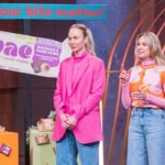 Ein Snack, der gut tut: Geschmack trifft gesunde Darmflora! bae Lorena Unterrader (l.) und Laura Schmidel präsentieren mit „bae“ Haferriegel mit Präbiotika. Sie erhoffen sich ein Investment von 180.000 Euro für 20 Prozent der Firmenanteile. Foto: RTL / Bernd-Michael Maurer