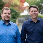 Wie bringt Technologie mehr Sicherheit in den Alltag älterer Menschen? caera founder team bild Michael Hummels und Marlon Besuch