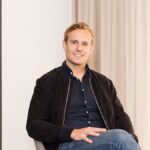 Sind Unternehmen bereit für die Herausforderungen der KI-Zukunft? Calvin Risk Julian Riebartsch Founder @Daniel Kunz danielkunzphoto.com, Adliswil