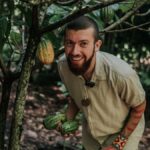 Wie kann Kakao dein Leben verändern?  Kakao Mischa Gründer Melmo Sixt Bildcredits/Fotograf: Julian Taipe