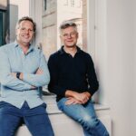 Wie können Gebäude ohne teure Umbauten klimafreundlich werden? KUGU Geschäftsführer Christopher von Gumppenberg und Niko Mikac Bildcredits@ Kateryna Myronenko landscape