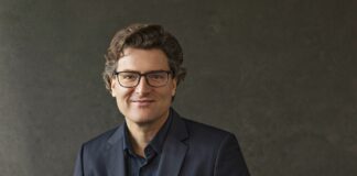 Achtsamkeit für Führungskräfte und Unternehmer Christoph Glaser Urheberrecht Carmen Wong Fisch