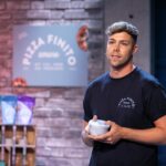 Was braucht es, damit Pizza zu Hause wie beim Italiener schmeckt? Pizza Finito Gründer Simon Boltere in der Sendung 2 Minuten 2 Millionen @PULS4 Fotograf Gerry Frank