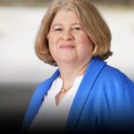 Wie viel Karriere passt in ein erfülltes Leben? Vera Schneevoigt ehem. Chief Digital Officer des Bosch-Geschäftsbereichs Building Technologies, Autorin, Gast-Dozentin, Investorin und Coach © Ulrike Froemel