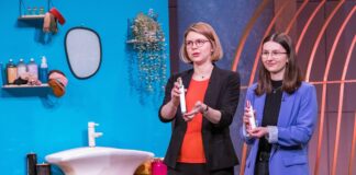 Glim Skin Kaltplasma gründerinen Dr. Friederike Kogelheide (l.) und Benita Botterhuis präsentieren mit „Glim Skin“ ein Plasmabasiertes Hautpflegegerät. Sie erhoffen sich ein Investment von 300.000 Euro für 10 Prozent der Firmenanteile. Foto: RTL / Bernd-Michael Maurer