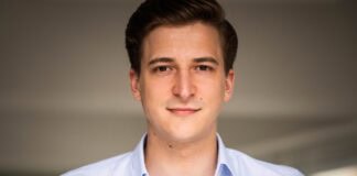 hate Blocker Thaddäus Leutzendorff Gründer hateBlocker faires Leben