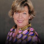 Demokratie neu denken: Sonst steigen uns die Jungen aufs Dach – und das zu Recht! Prof. Dr. Andrea Römmele demokratie generation hercareer Professorin für Politische Kommunikation und Vizepräsidentin an der Hertie School in Berlin © M. Knickriem