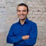 Was, wenn die Antwort auf Haarausfall ganz woanders liegt? niostem haarausfall gründer carlos