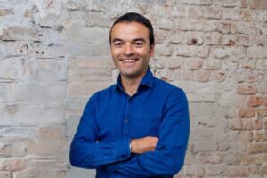 Was, wenn die Antwort auf Haarausfall ganz woanders liegt?