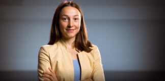 Lea Julia Renders im herCAREER Interview über KI & Wandel