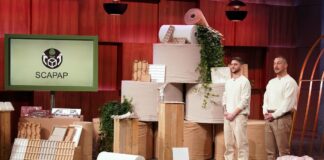 ScaPAP kunststoff papier Rene (l.) und Jens Scafarti präsentieren mit "ScaPAP" ein Herstellungsverfahren durch das Papier von der Rolle zu dreidimensionalen Formkörpern hergestellt werden kann. Sie erhoffen sich ein Investment von 1 Million Euro für 10 Prozent der Firmenanteile. RTL / Stefan Gregorowius