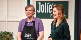 biersirup bier feinkost höhle der löwen-Heidrun Bollinger und Christian Joachim präsentieren mit „Biersirup“ ein Sirup aus echtem Bier. Sie erhoffen sich ein Investment von 100.000 Euro für 15 Prozent der Firmenanteile. Foto: RTL / Stefan Gregorowius