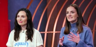equaly: Wie Vereinbarkeit für Arbeitgeber Höhle der Löwen V.l.:Ronja Hoffacker (l.) und Louisa Plasberg präsentieren mit "equaly“ eine App für Care-Arbeitsaufteilung. Sie erhoffen sich ein Investment von 200.000 Euro für 10 Prozent der Firmenanteile. RTL / Stefan Gregorowius