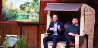 korbsauna® Sauna und Strandkorb kombiniert Torsten (l.) und Thomas Sauer präsentieren mit „korbsauna“ Starndkorb und Sauna in Einem. Sie erhoffen sich ein Investment von 300.000 Euro für 20 Prozent der Firmenanteile. Foto: RTL / Stefan Gregorowius