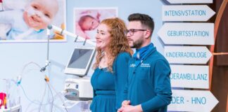 meinmaikämpfer kleidung frühchen Jennifer und Oliver Tlusteck präsentieren mit meinmaikämpfer Sonderbekleidung für Frühgeborene. Sie erhoffen sich ein Investment von 120.000 Euro für 20 Prozent der Firmenanteile. Foto: RTL / Bernd-Michael Maurer