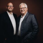 Was passiert, wenn Drohnen plötzlich feste Routen fliegen dürfen? Morpheus Logistik Drohne Sicherheit Deutschland Gründerteambild Von links nach rechts: Norman Koerschulte, Burkhard Koerschulte