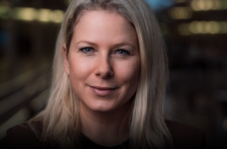 Natascha Sagorski Demokratie Politik Familien Autorin, Initiatorin der Gesetzesinitiative zum Gestaffelten Mutterschutz Geschäftsführerin von Familie sind Alle gGmbH © Fionn Grosse