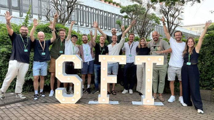Startups for Tomorrow: Startups, Produkte und Netzwerk Teambild @SFT