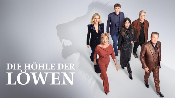 25.08.2025: Gründershow Die Höhle der Löwen startet bei VOX V.o.l.: Janna Ensthaler, Carsten Maschmeyer, Dagmar Wöhrl, Judith Williams, Frank Thelen und Ralf Dümmel. Foto: RTL / Boris Breuer