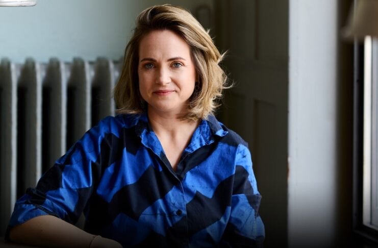 Agota Lavoyer über Rape Culture – Interview mit herCAREER Agota Lavoyer Sozialarbeiterin und Autorin und hat sich auf geschlechtsspezifische und sexualisierte Gewalt spezialisiert © Raphaela Graf