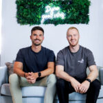 Warum verstehen so viele ihre Altersvorsorge nicht – und was jetzt anders läuft? DYNO: Digitale bAV für moderne Altersvorsorge die gründer marc karkossa und luis weber copyright dyno