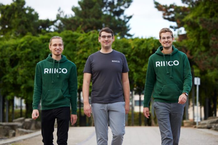 RIIICO: 3D-Modelle von Fabriken mit Künstlicher Intelligenz RIIICO Founding Team Bild Patrick Mertens, Jan Büchsenschütz und Felix Fink © Siemens AG