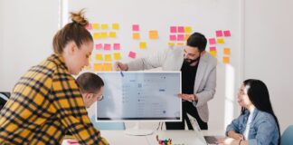 Tools, Prozesse, Automatisierung – so baust du dein Startup auf Foto von Jason Goodman auf Unsplash