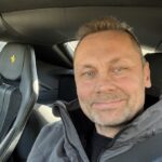 Was steckt hinter diesem mutigen Schritt? F&F Autoaufbereitung Berlin – Fahrzeuge und Autoaufbereitung Bartos krüger im auto