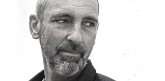 Was, wenn deine Produktidee nur an der richtigen Flasche scheitert? DeinFlaschendesign: Design, Flaschen, Kunden gründer nikolaus hartl